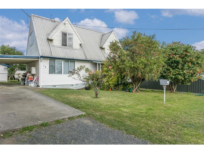 12 Tallayang Street, Bomaderry NSW 2541