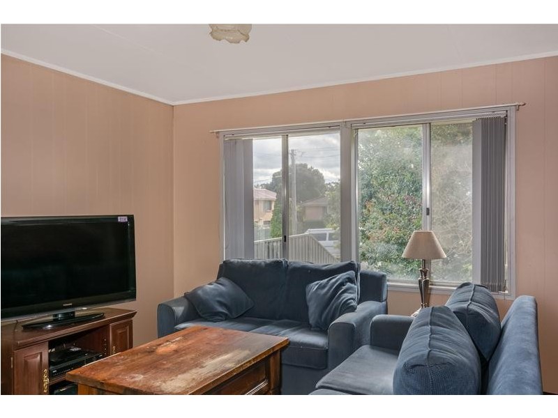12 Tallayang Street, Bomaderry NSW 2541