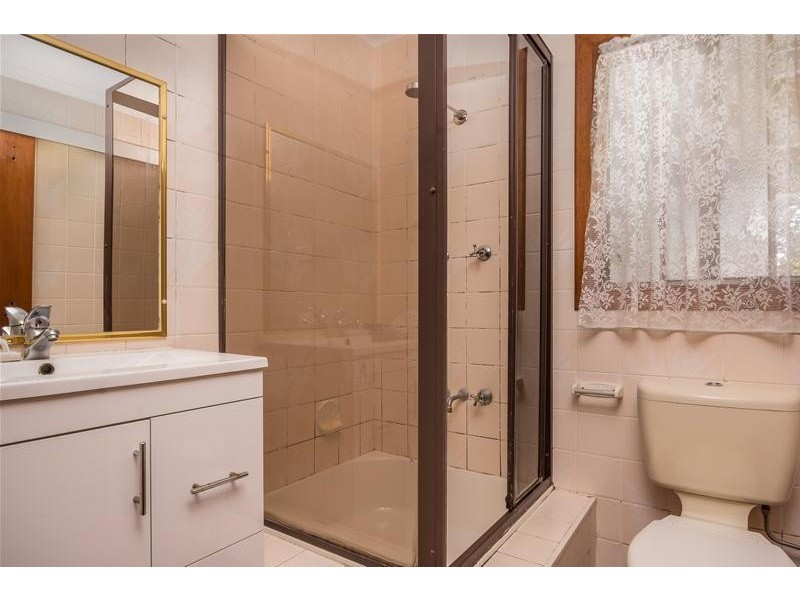 12 Tallayang Street, Bomaderry NSW 2541