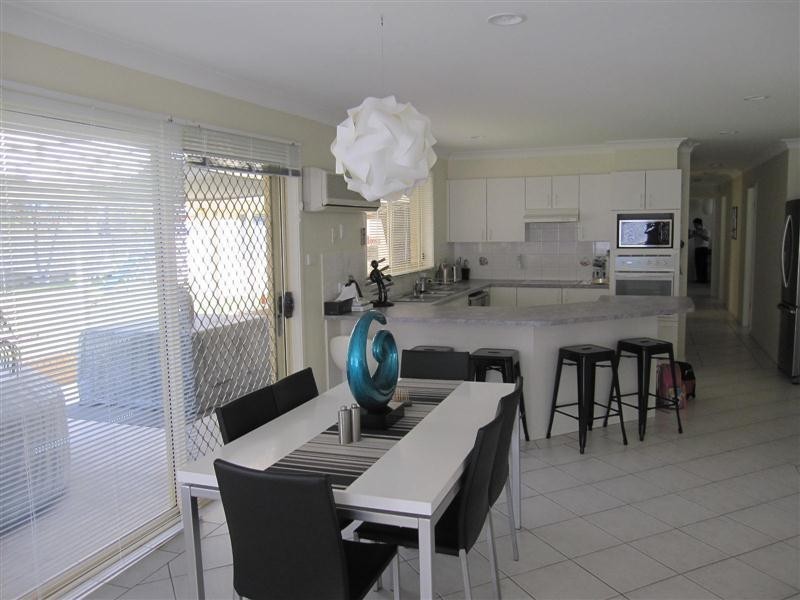 20 Rayleigh Drive, Worrigee NSW 2540