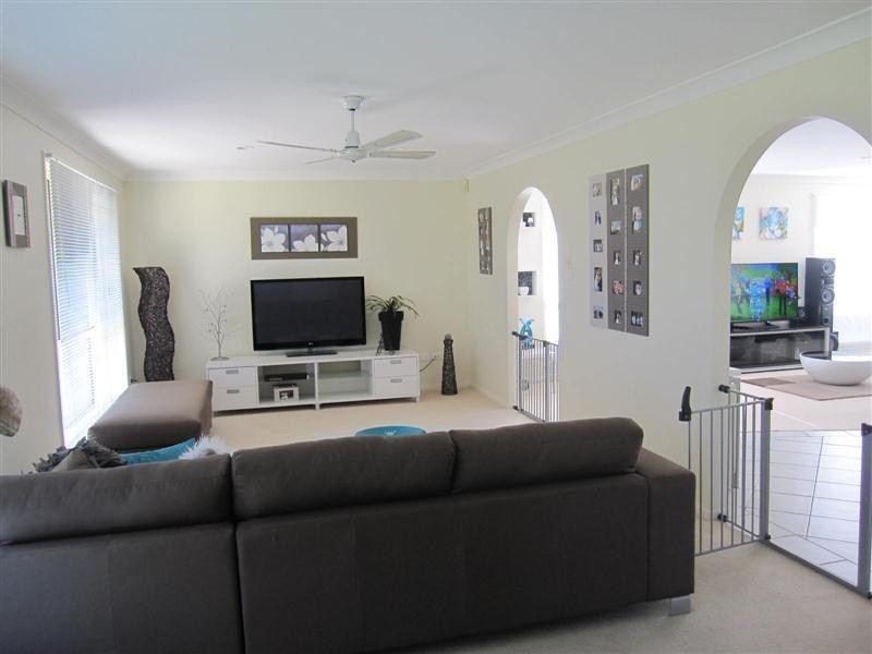 20 Rayleigh Drive, Worrigee NSW 2540