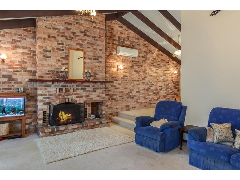 11 Dobbie Close, West Nowra NSW 2541