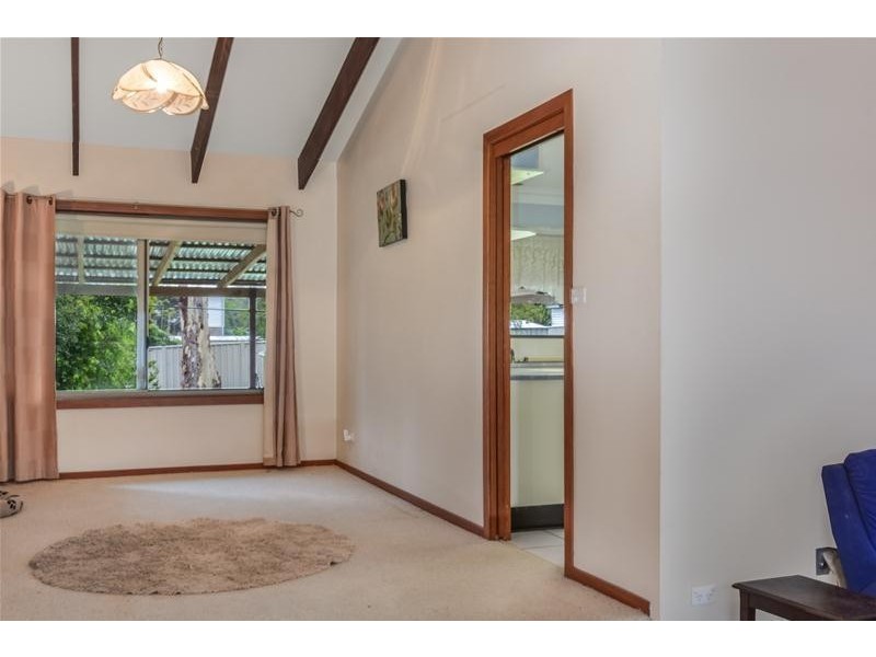 11 Dobbie Close, West Nowra NSW 2541