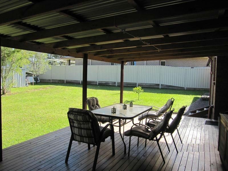 11 Dobbie Close, West Nowra NSW 2541