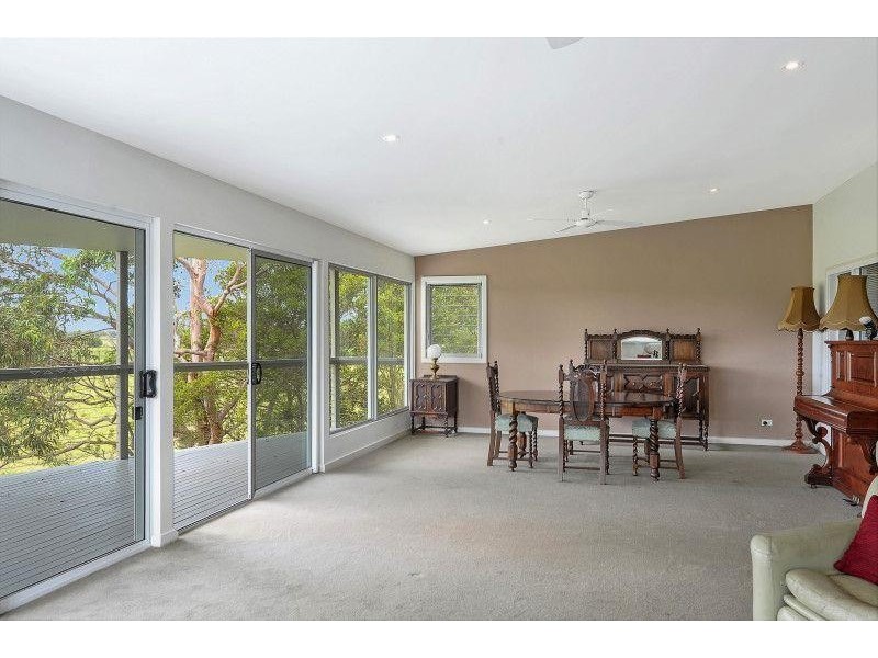 54 Wondalga Crescent, Nowra NSW 2541