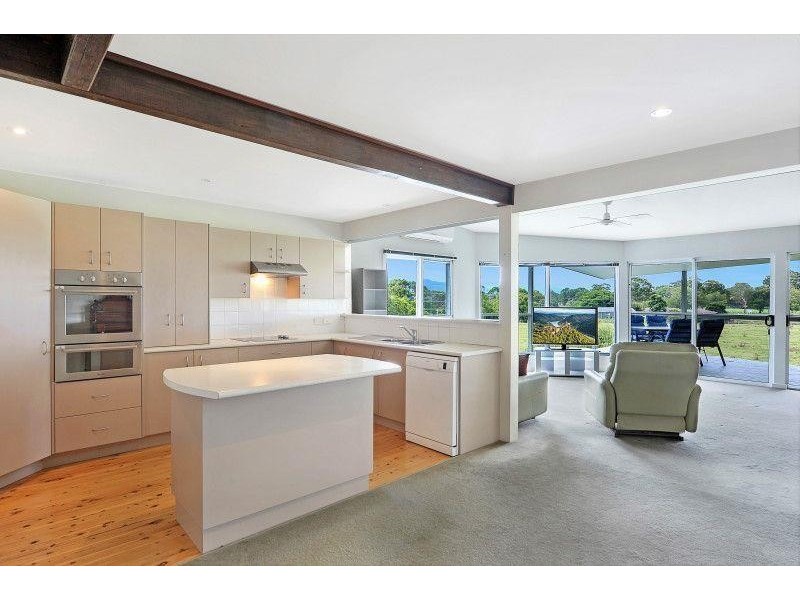 54 Wondalga Crescent, Nowra NSW 2541