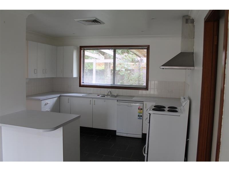 22 Devlin Avenue, North Nowra NSW 2541