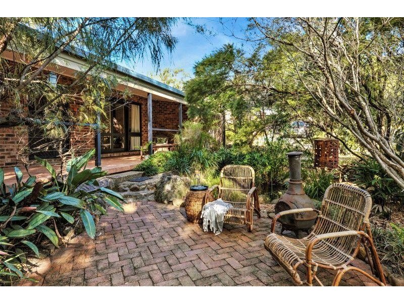 40 Brinawarr Street, Bomaderry NSW 2541