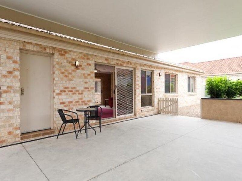 7 Gardenia Crescent, Bomaderry NSW 2541