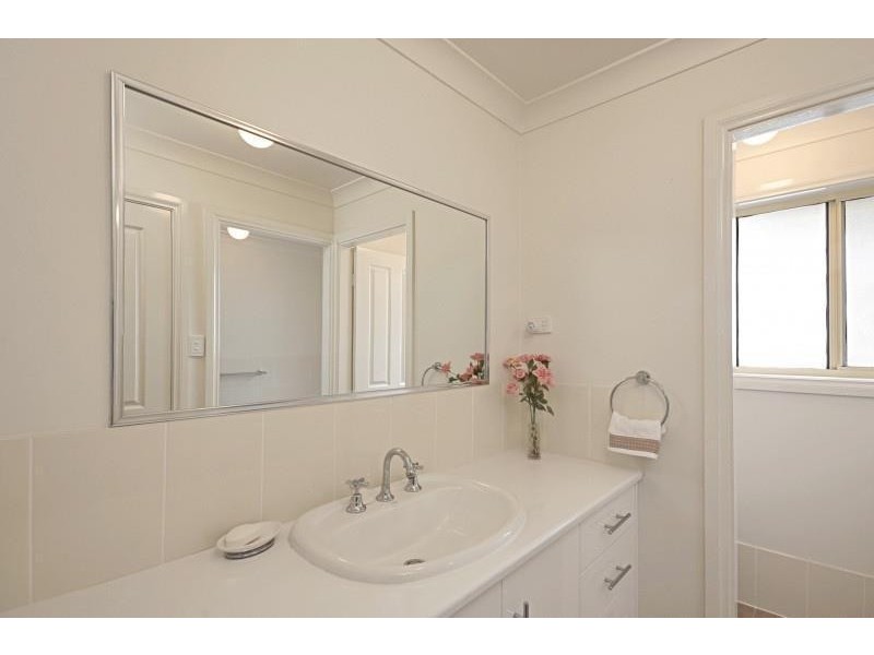 127 Warren Avenue, North Nowra NSW 2541