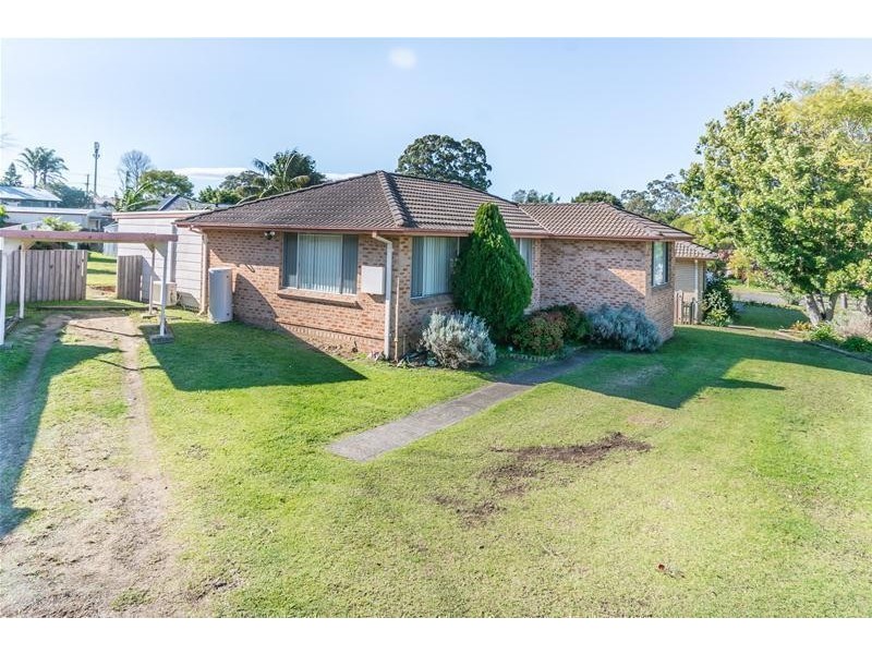 14 Devlin Avenue, North Nowra NSW 2541