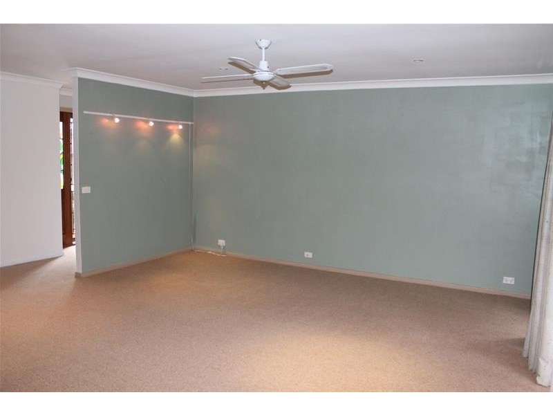 34 Moresby Street, Nowra NSW 2541