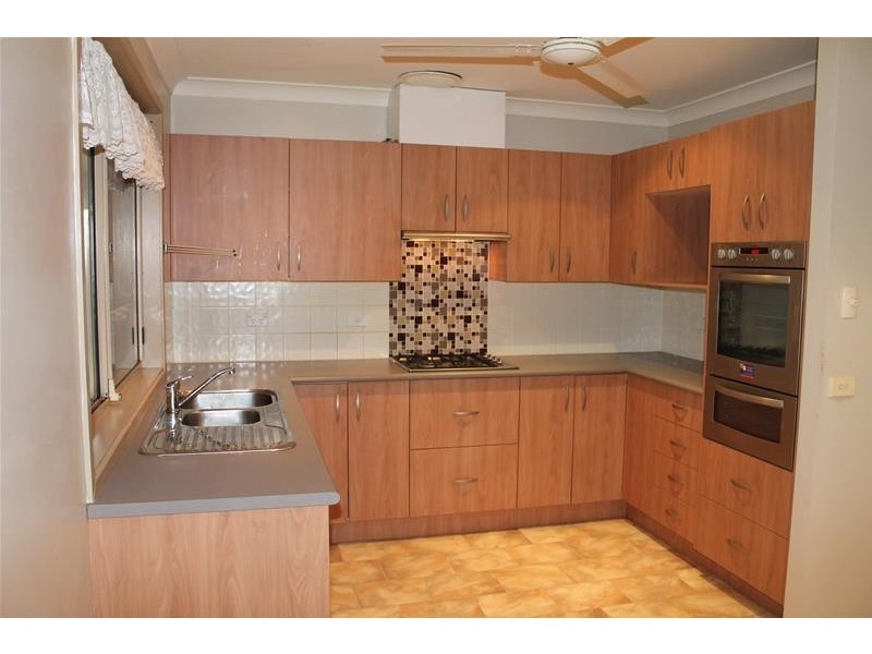 34 Moresby Street, Nowra NSW 2541