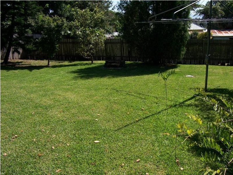 13 Worrigee Street, Nowra NSW 2541