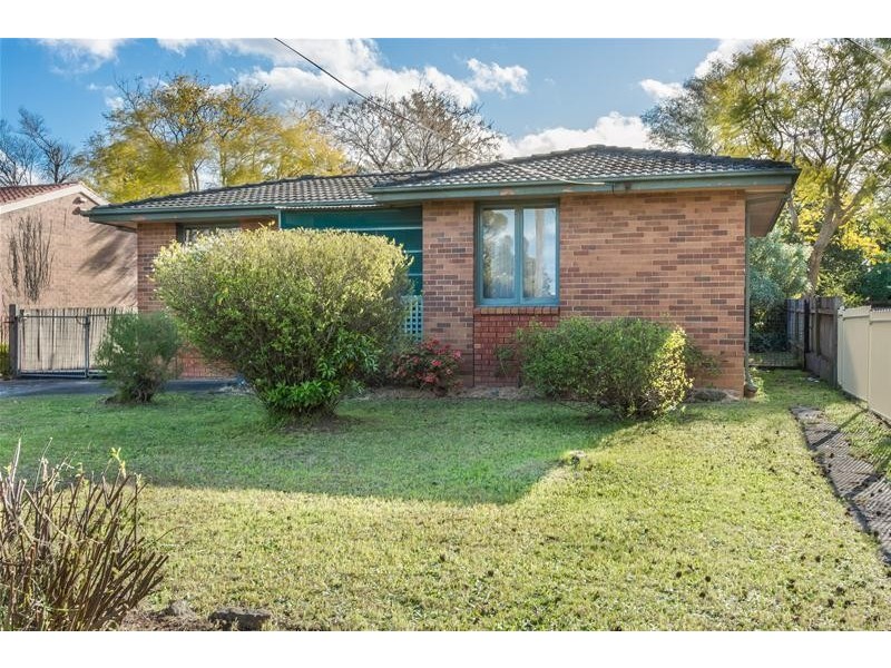 66 Sampson Crescent, Bomaderry NSW 2541