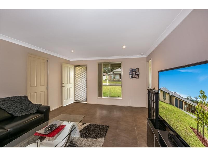 10 Denbigh Place, South Nowra NSW 2541