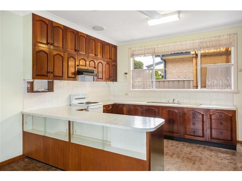 40 Tanang Street, Bomaderry NSW 2541