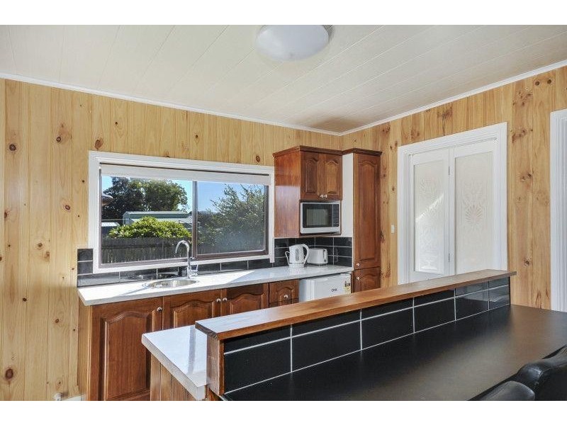 91 Comarong Street, Greenwell Point NSW 2540