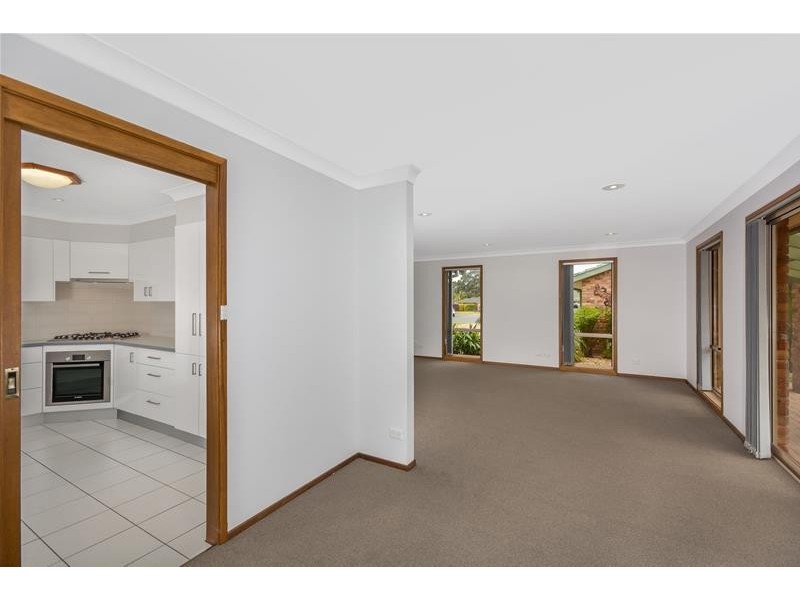 5 Princeton Place, Bomaderry NSW 2541