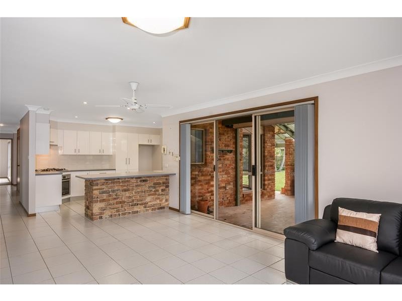 5 Princeton Place, Bomaderry NSW 2541