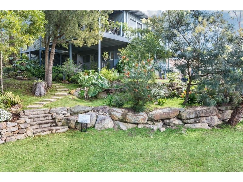 19 Nita Place, Bomaderry NSW 2541