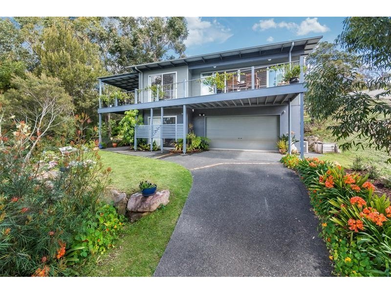 19 Nita Place, Bomaderry NSW 2541