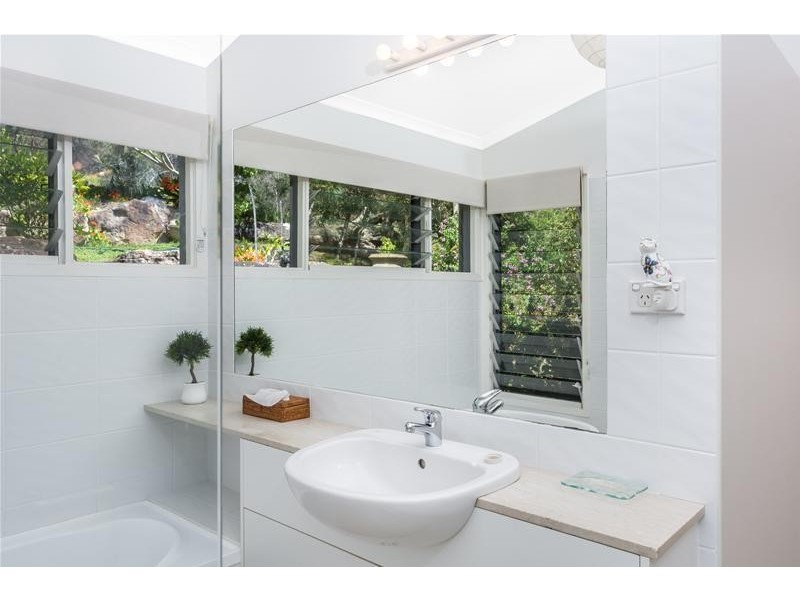 19 Nita Place, Bomaderry NSW 2541