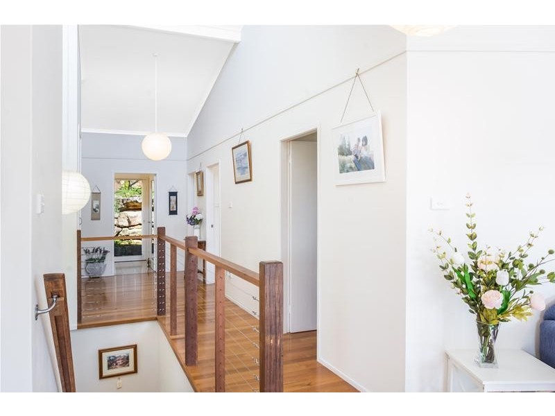 19 Nita Place, Bomaderry NSW 2541