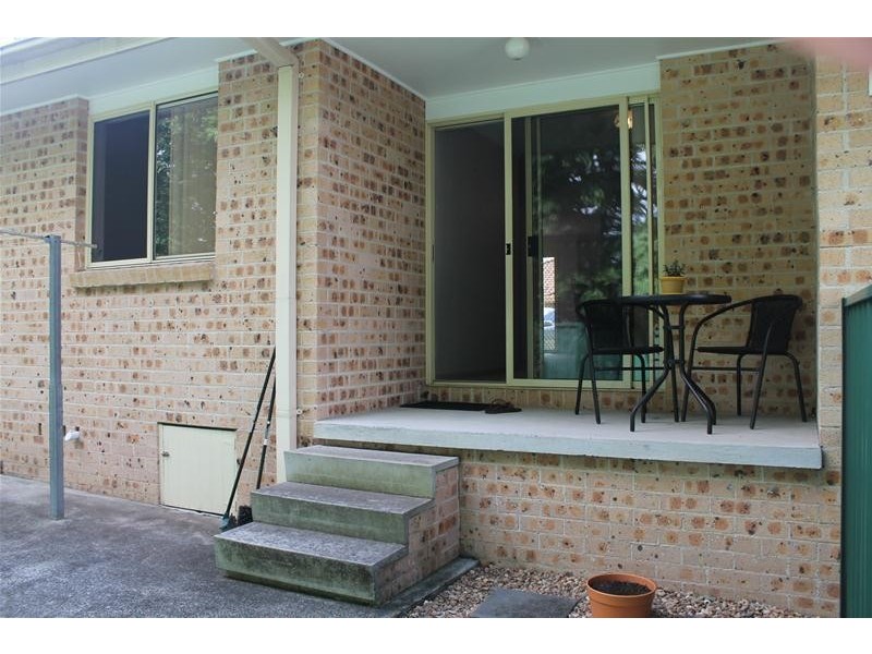 3/3 Harbour Boulevard, Bomaderry NSW 2541