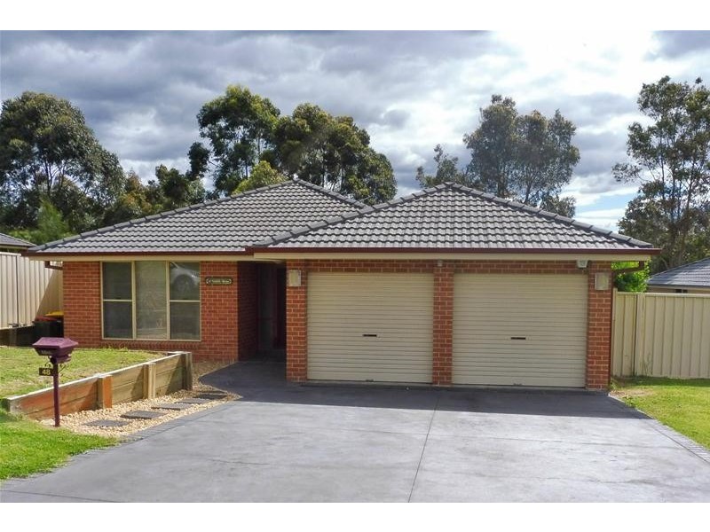 48 Kardella Avenue, Nowra NSW 2541