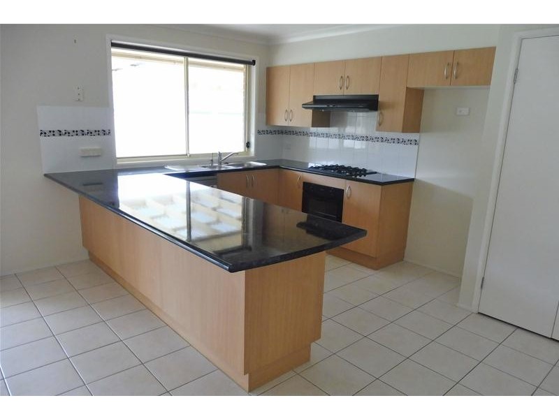 48 Kardella Avenue, Nowra NSW 2541