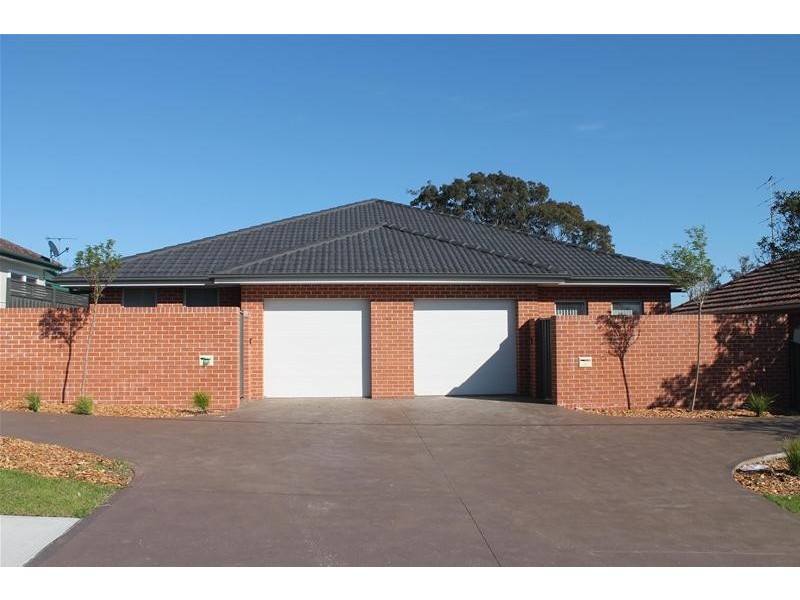 2/137 Kinghorne Street, Nowra NSW 2541