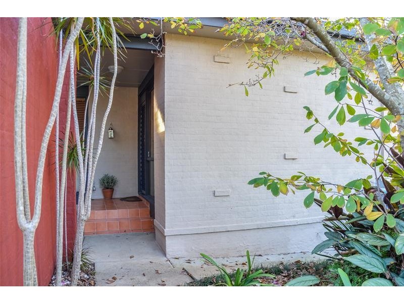 25 Elder Crescent, Nowra NSW 2541