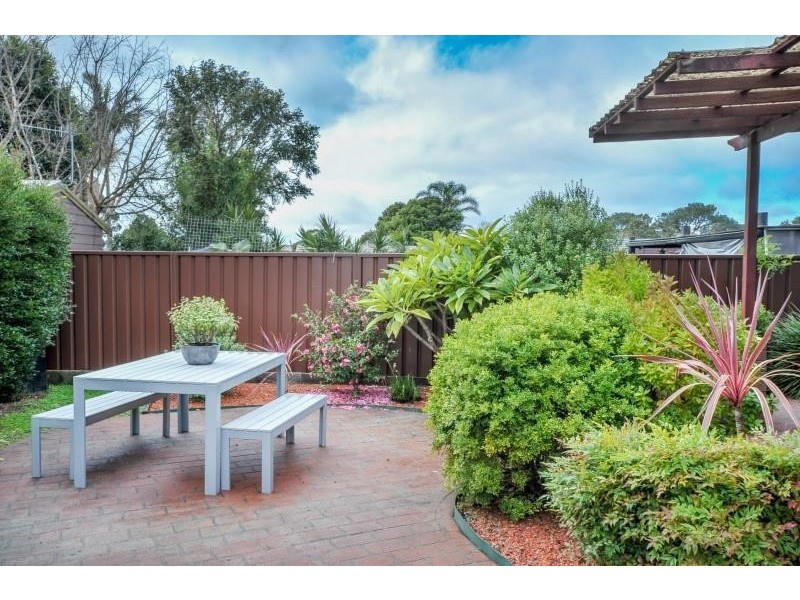 10 Monk Crescent, Bomaderry NSW 2541
