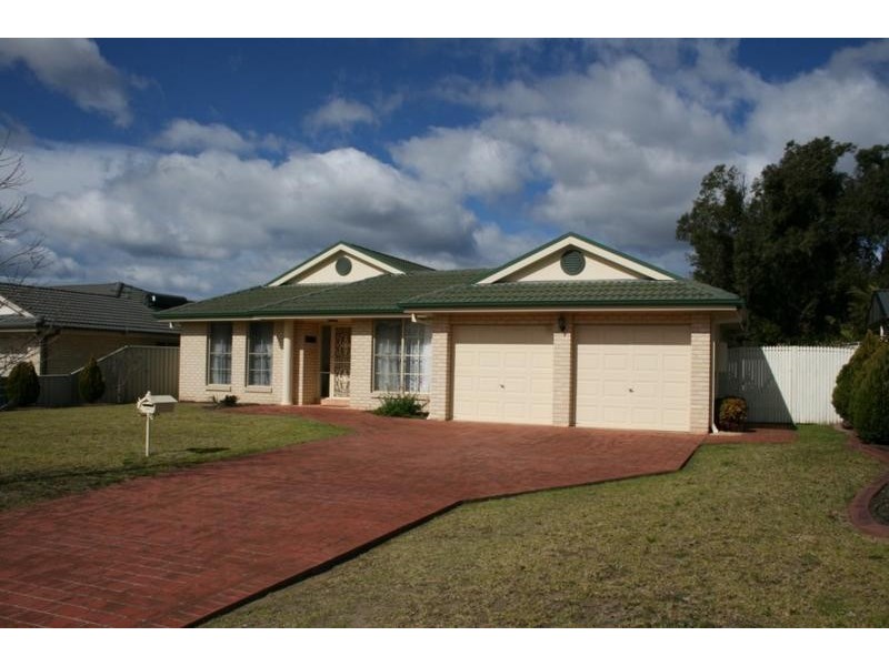 16 Blue Gum Way, North Nowra NSW 2541