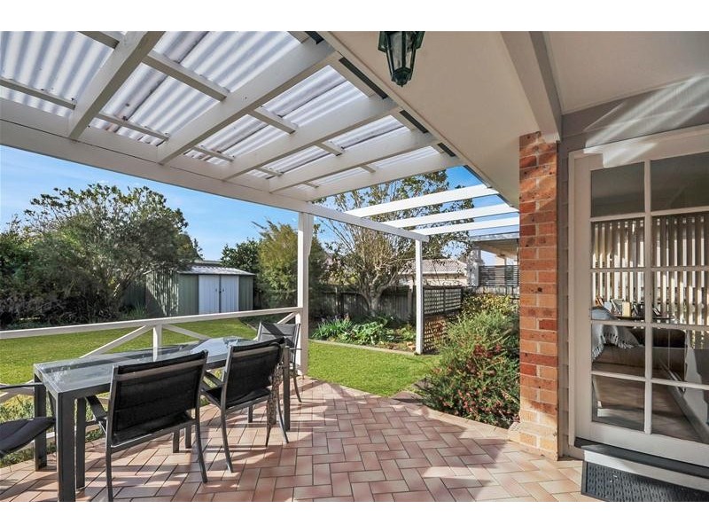 33 Lyrebird Drive, Nowra NSW 2541