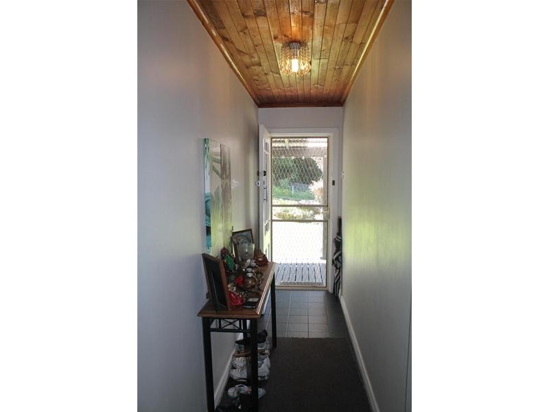 33 Tarawarra Street, Bomaderry NSW 2541