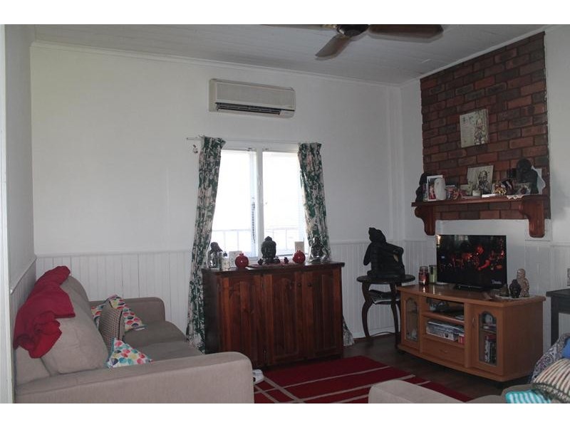 33 Tarawarra Street, Bomaderry NSW 2541