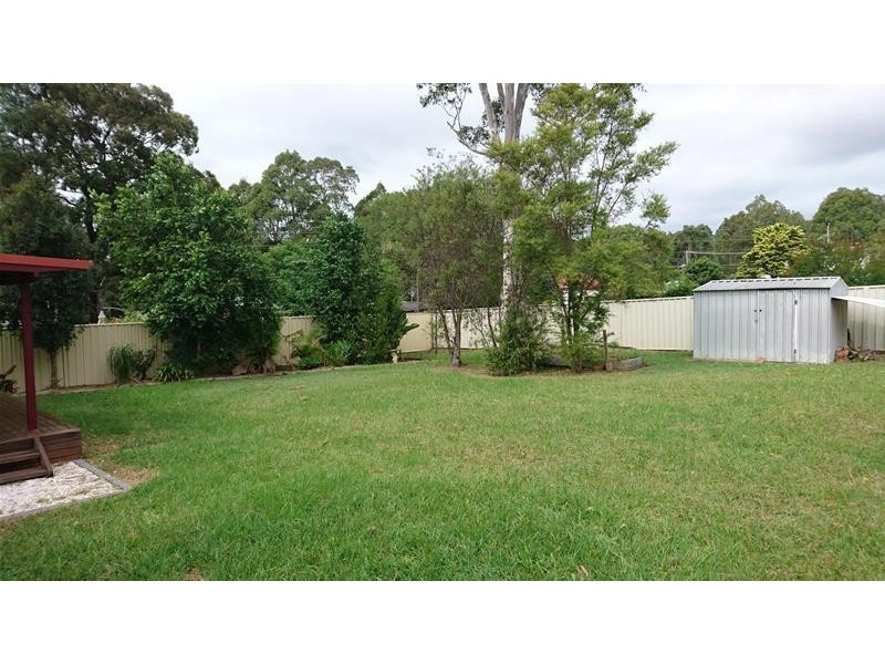 11 Dobbie Close, West Nowra NSW 2541