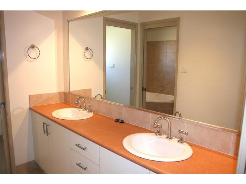 58 Rayleigh Drive, Worrigee NSW 2540