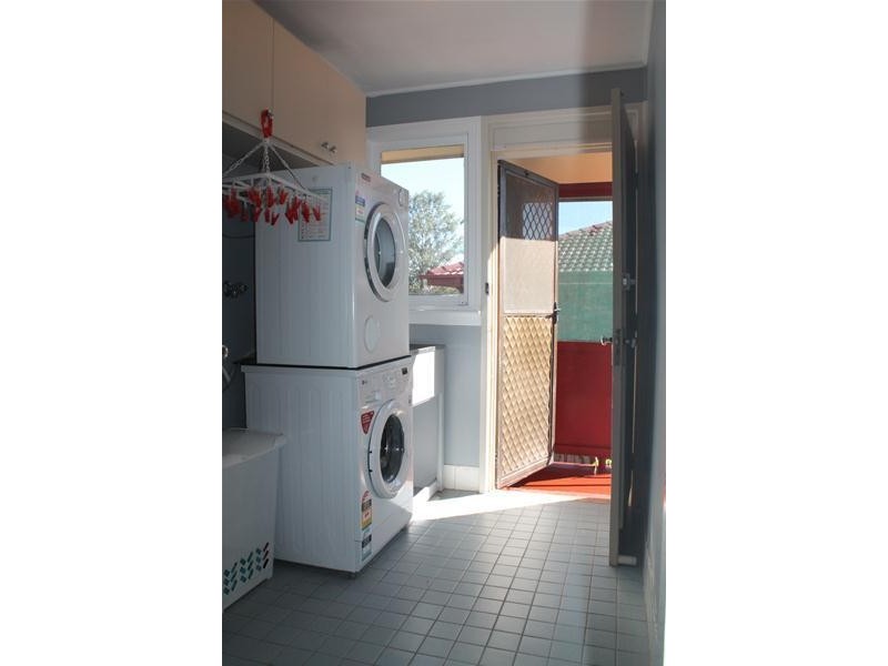 31 McKay Street, Nowra NSW 2541