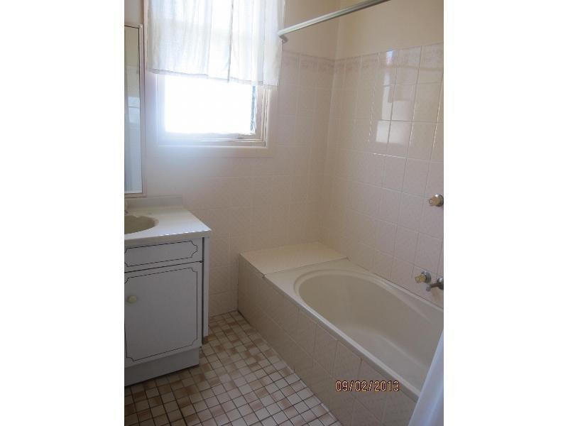 46 West Street, Nowra NSW 2541