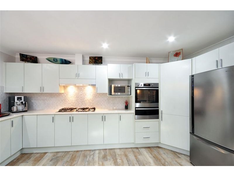 17 Rannoch Drive, West Nowra NSW 2541