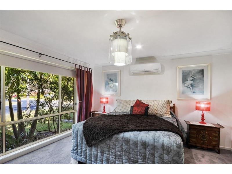 17 Rannoch Drive, West Nowra NSW 2541