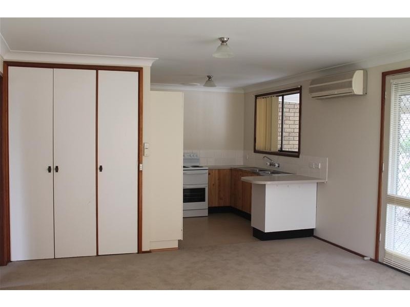 1/7 Campbell Place, Nowra NSW 2541