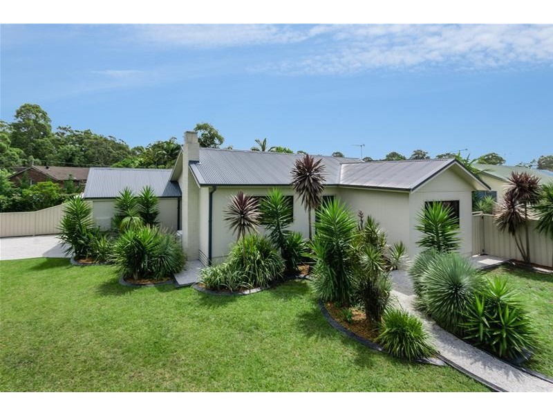 4 McDonald Avenue, Nowra NSW 2541