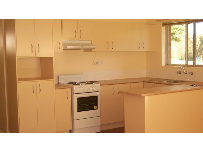 1/9 McGrath Avenue, Nowra NSW 2541