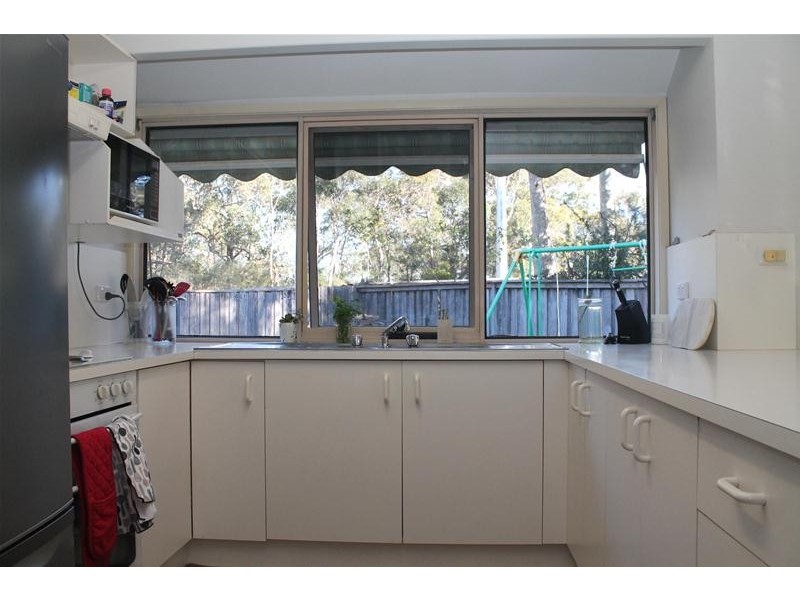 15/33 Lynburn Avenue, Bomaderry NSW 2541