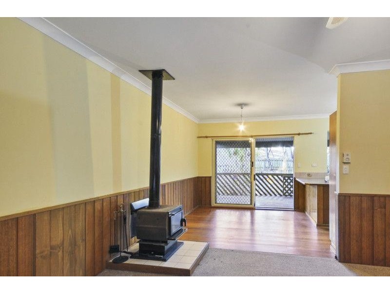 62 Bunberra Street, Bomaderry NSW 2541