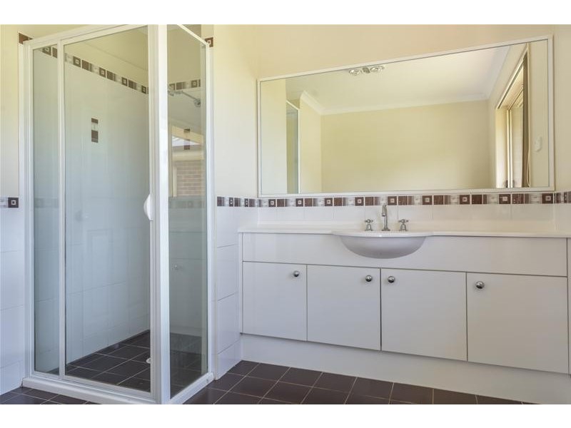 144 Stringybark Road, Nowra Hill NSW 2540